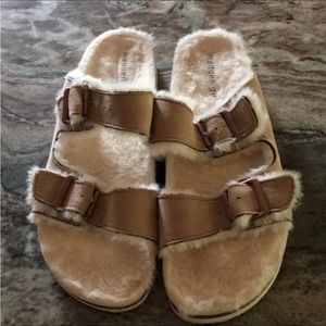 Steve Madden Tan Fur-Lined Sandals